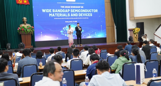 Đà Nẵng: Khai mạc Hội thảo Khoa học quốc tế về Vật liệu và Thiết bị Quang điện tử Bán dẫn có Vùng cấm rộng