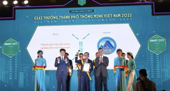 Đà Nẵng vinh dự nhận Giải thưởng “Thành phố thông minh Việt Nam năm 2022” với hạng mục Thành phố hấp dẫn khởi nghiệp đổi mới sáng tạo