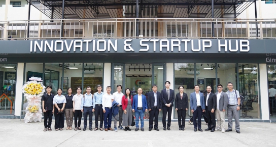 Ra mắt Trung tâm Đổi mới sáng tạo & Hỗ trợ khởi nghiệp UED