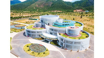 Da Nang Hi-Tech Park – Integrated Services Center